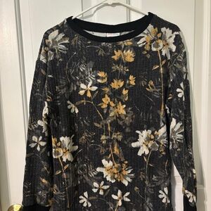 LuLaRoe Black and Gold Patterned Top